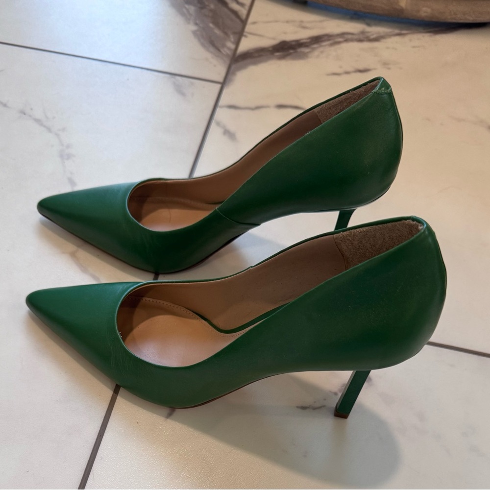 Steve Madden Green Pointed Toe Heels